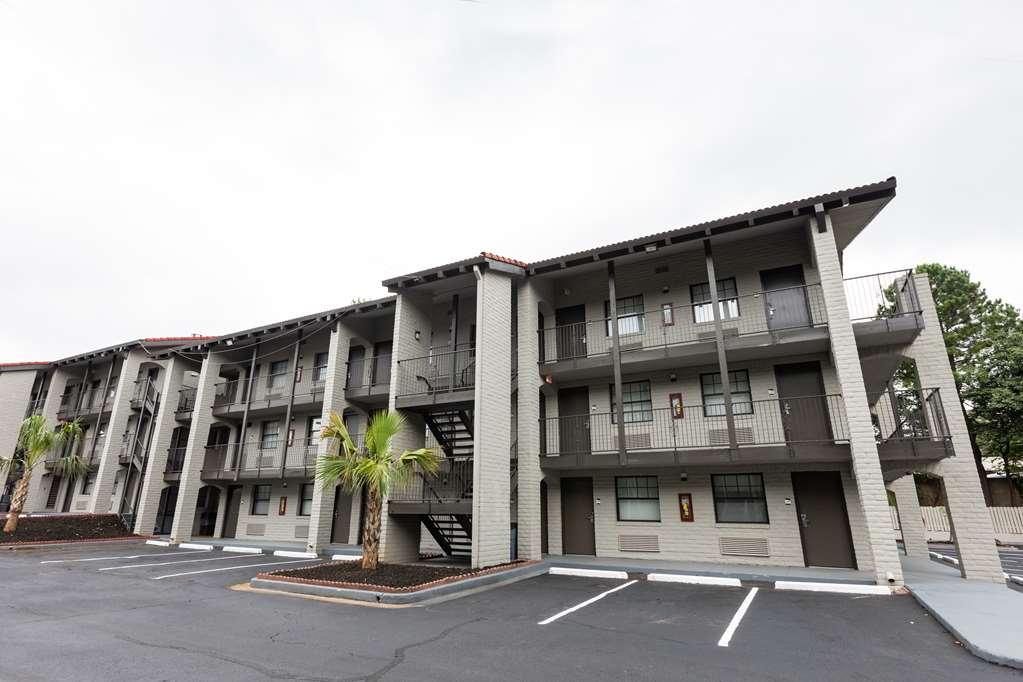 Bhagat Hotels Stone Mountain Atlanta BW Signature Collection ทักเกอร์ ภายนอก รูปภาพ